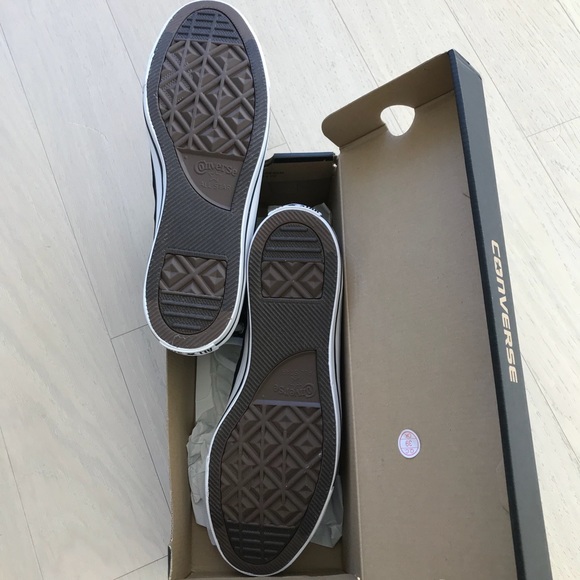 [BRAND NEW] Converse Chuck Taylor High Top Shoe - Picture 7 of 8